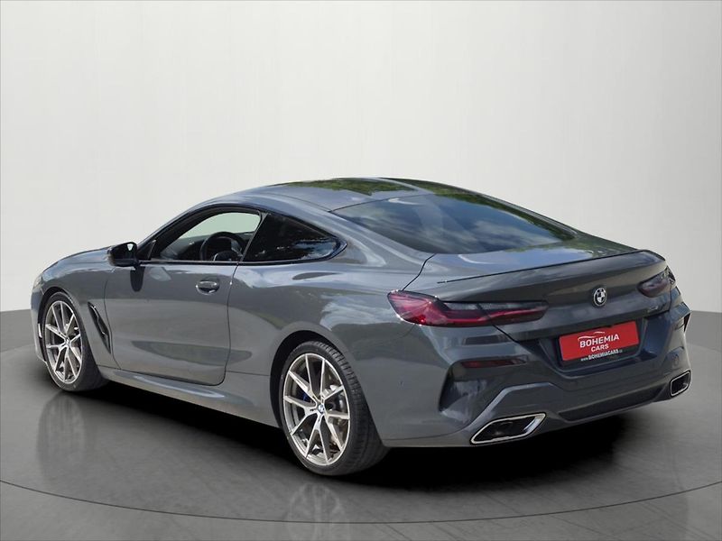 BMW Řada 8 4,4 V8 390 Kw M850i xDrive DPH - fotka 5 z 28