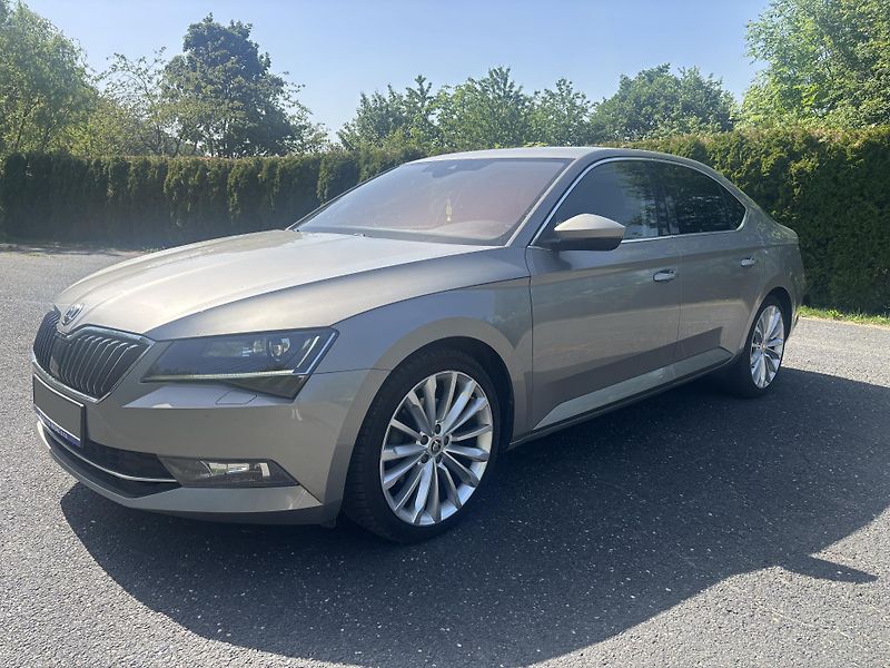 Škoda Superb (2016) 2.0 TSI 162kw Style NAV SERVIS - fotografie inzerátu