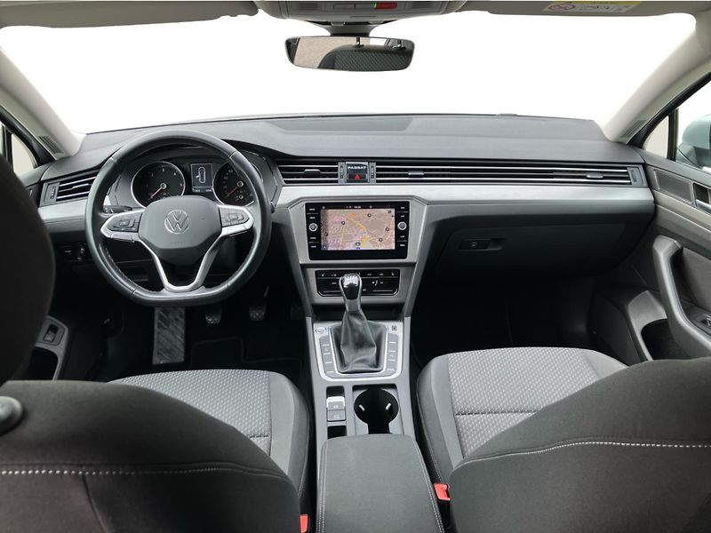 Volkswagen Passat 2.0 TDI 110 kW Business Premiu - fotka 5 z 30