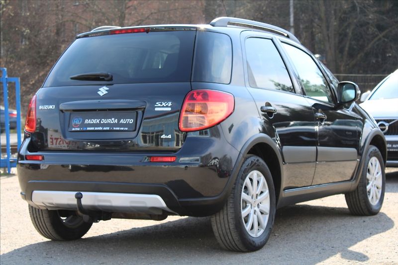 Suzuki SX4 1,6 VVT  4x4,KEYLESS,TAŽNÉ - fotka 5 z 33