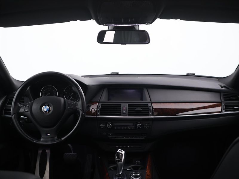 BMW X5 3,0 xDrive 40da 225kW 7-Míst - fotka 28 z 35