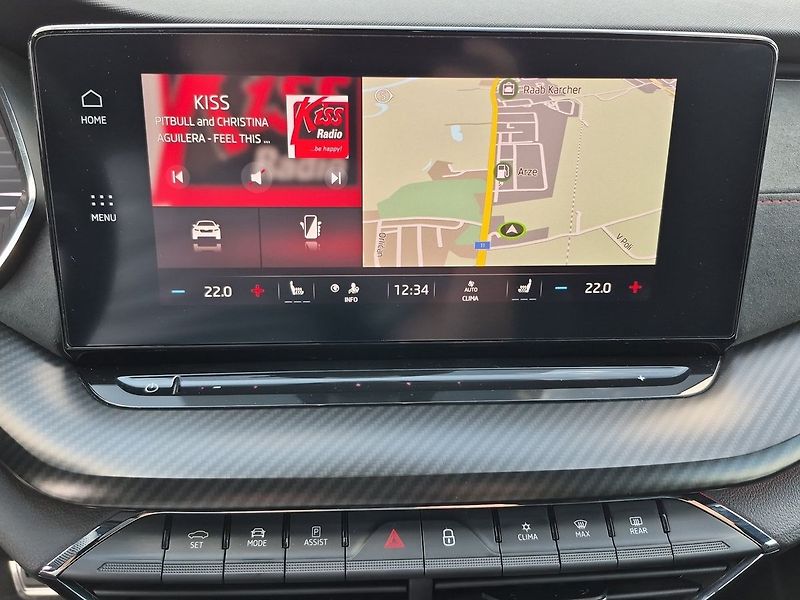 Škoda Octavia Combi 2,0 TSI DSG RS 180 kW - fotka 17 z 28