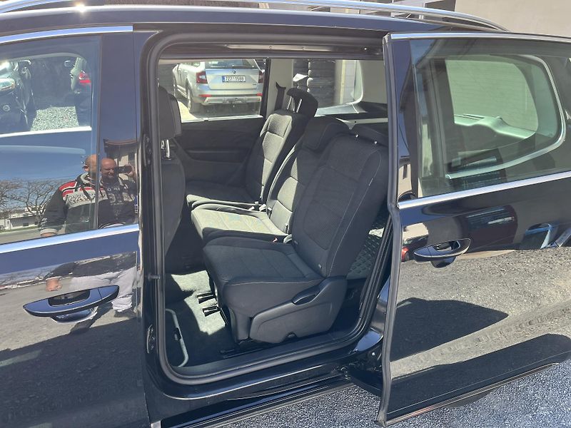 Volkswagen Sharan (2016) 2,0TDi 110Kw 4x4,TAŽNÉ,AKCE  - fotka 10 z 17