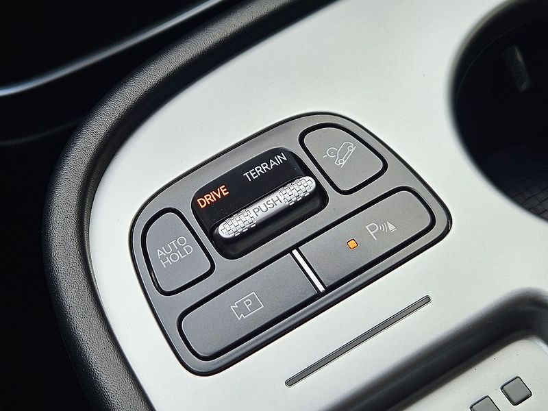 Hyundai Ostatní 110.3 kWh 314kW, 4x4, 1.maj. - fotka 41 z 62