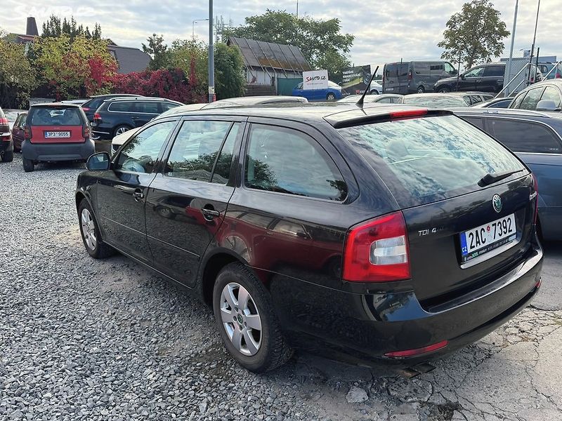 Škoda Octavia (2011) 2.0TDI, 103kw 4x4 DSG - fotka 2 z 18