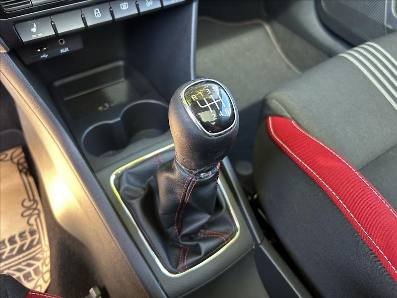 Škoda Rapid 1,2 TSi 81kW Monte Carlo, ALU - fotka 24 z 50