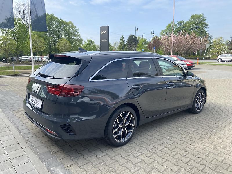 Kia Ceed SW (2025) 7DCT TOP+Busines