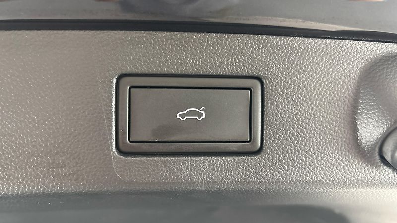 Volkswagen Arteon 1.4 TSI PHEV DSG R-Line Shooti - fotka 20 z 32