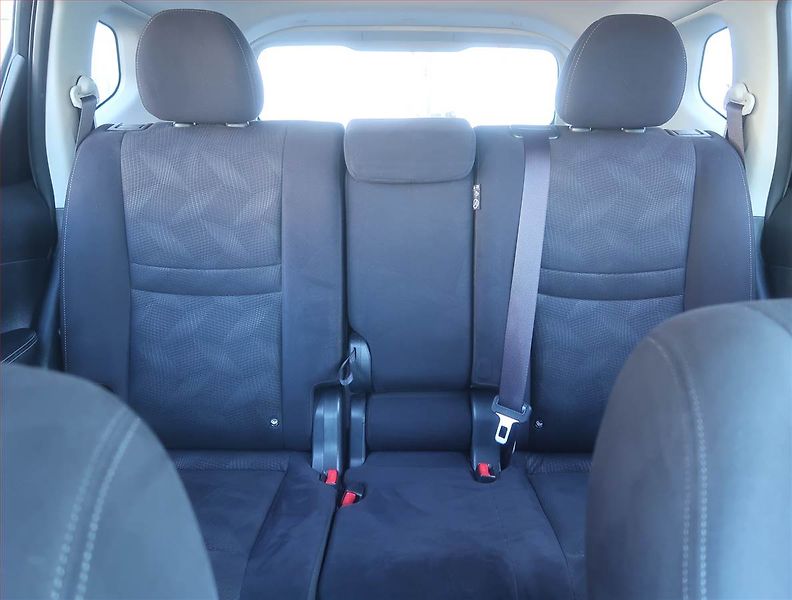 Nissan X-Trail (2017) 1.6 dCi, 4X4, Serv.kniha - fotka 10 z 17
