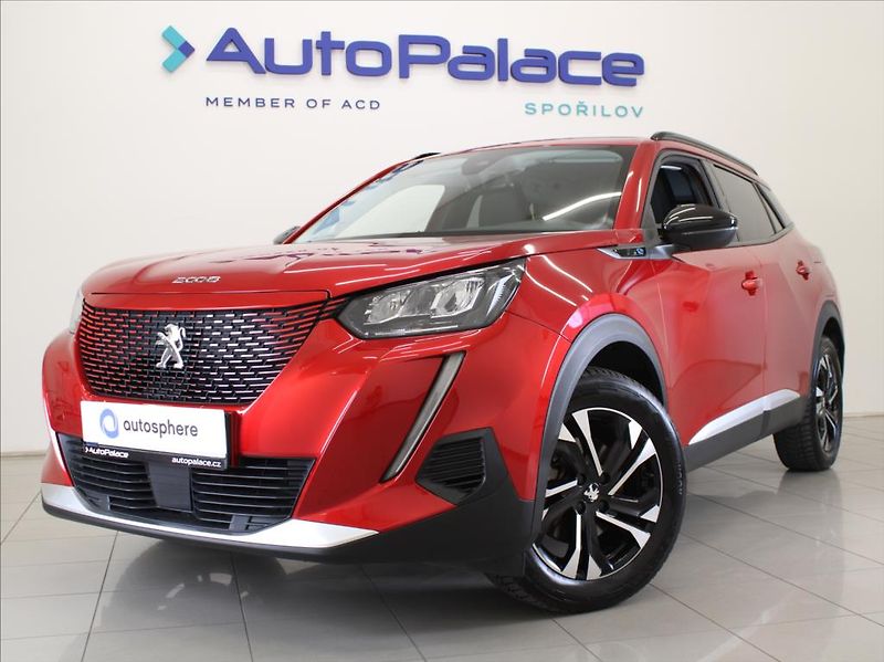 Peugeot 2008 0,1 100kW e-Allure 1.maj.ČR - fotka 1 z 22
