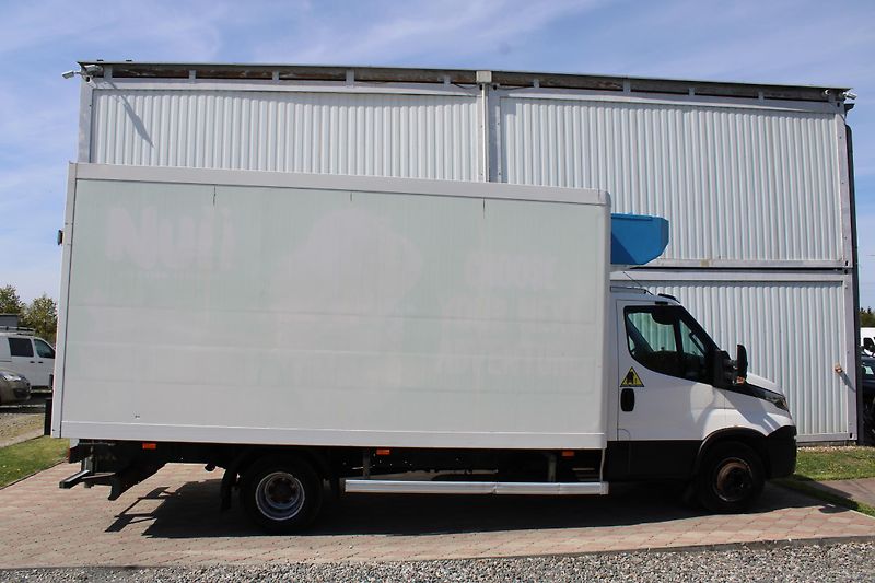 Iveco Daily 72C210 3,0 Hi-Matic Mrazák- 30 - fotka 3 z 28