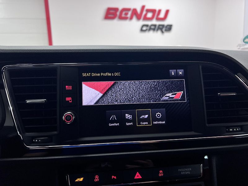 Seat Leon Cupra 300, 221 kW, REZERVACE - fotka 32 z 34