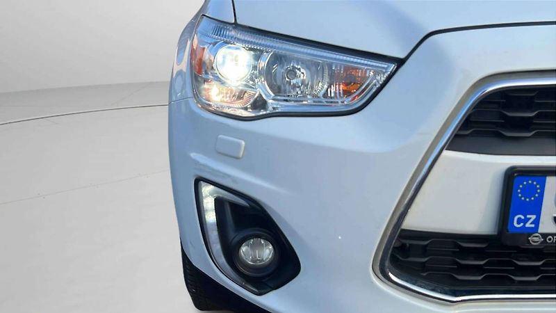 Mitsubishi ASX 2.2 Di-D (110kW) 4WD AT6/8234 - fotka 39 z 50