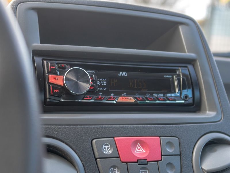 Fiat Panda (2008) 1.1i – SERVO / KLIMA - fotka 19 z 39