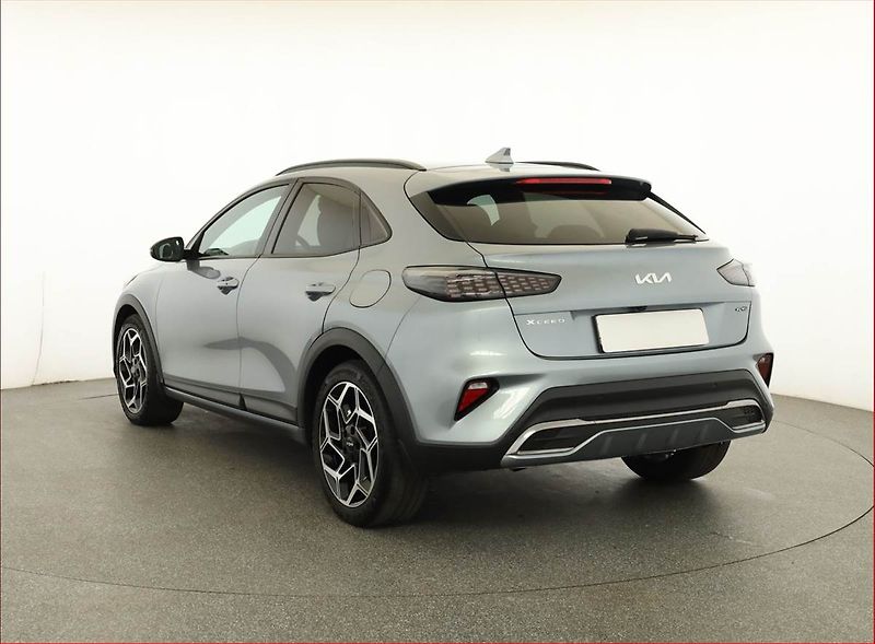 Kia XCeed (2023) GT Line 1.6 T-GDI - fotka 4 z 20