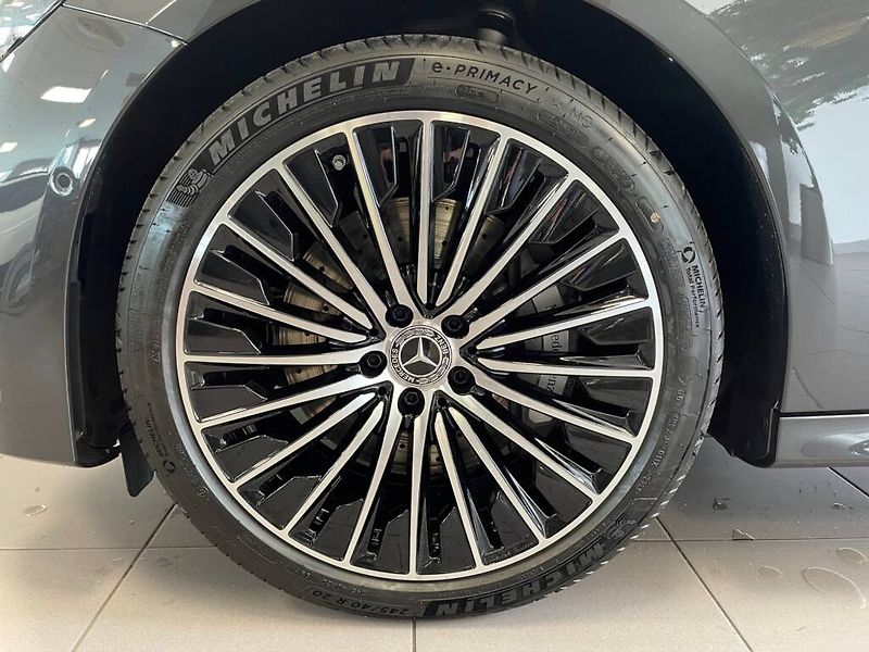 Mercedes-Benz Třídy E (2026) E 450 d 4MATIC - fotka 5 z 6