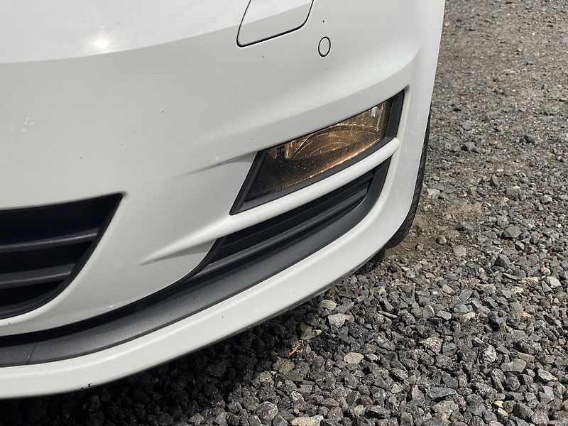 Volkswagen Golf 1.2TSi, Cup, 2x kola - fotka 8 z 28