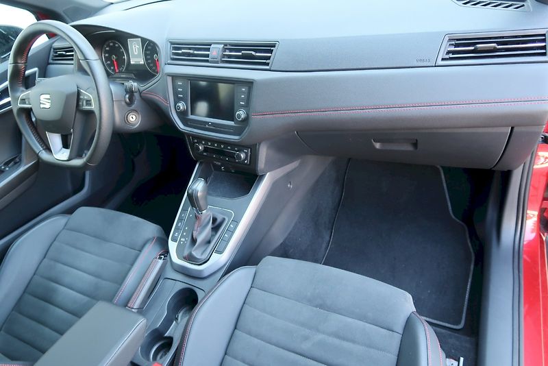 Seat Arona (2019) FR 1.0 TSI 85 kW DSG - fotka 22 z 32