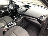 Ford Kuga (2015) 1,5 110kW 1.majitel pěkný stav - náhled 46