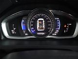 Volvo V60 (2018) R-Design D4 2.0, Automat, Kůže - náhled 10