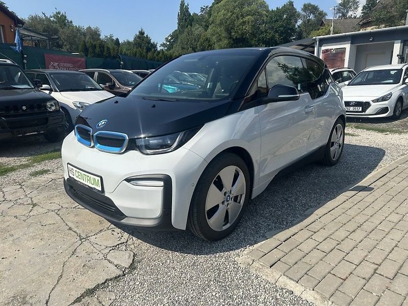 BMW i3 (2021) 120Ah 42,2 kWh - fotka 7 z 26