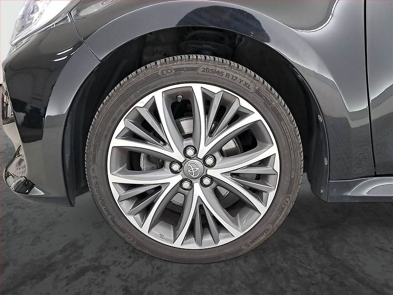 Toyota Yaris (2020) 1.5 VVT-i, Kůže, Tempomat - fotka 14 z 16