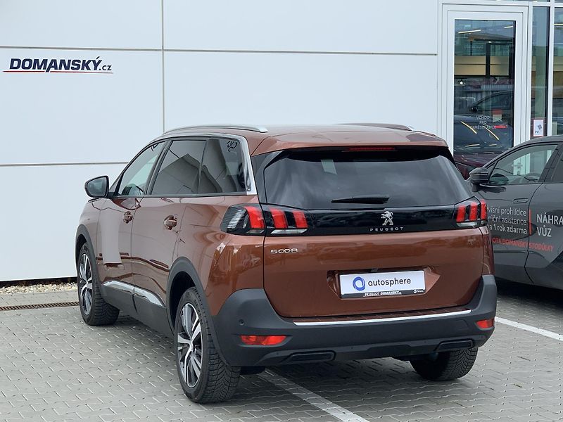 Peugeot 5008 ALLURE PACK 1,2 PureTech 96kW - fotka 13 z 29