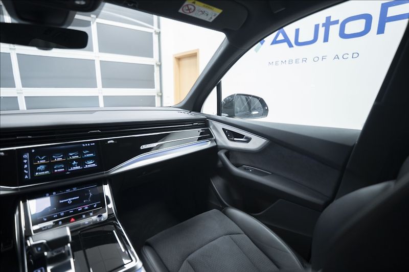 Audi Q7 3,0 TDI QUATTRO S-LINE 1. MAJ - fotka 15 z 45