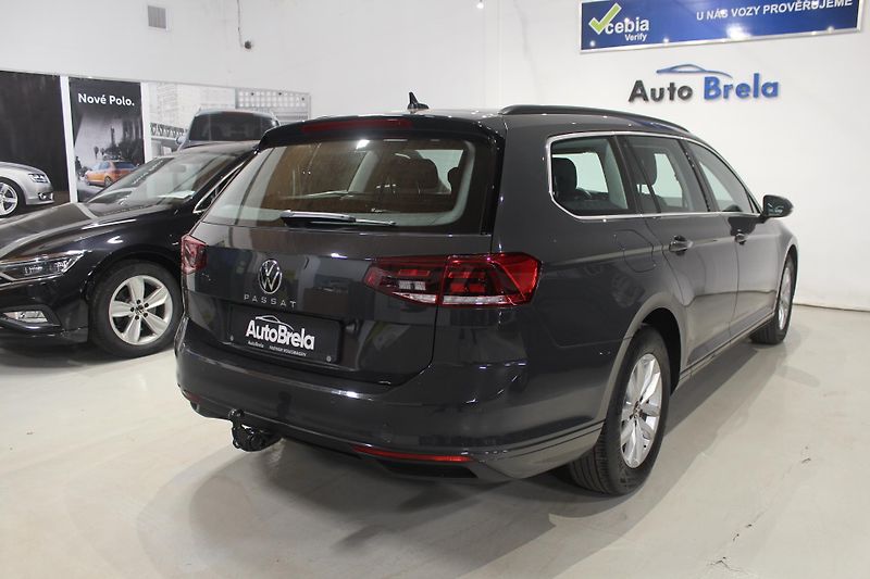 Volkswagen Passat (2021) 2.0TDI DSG Model 2022 - fotka 11 z 35