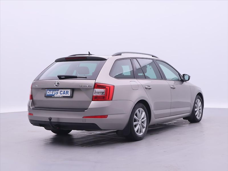 Škoda Octavia 1,6 TDI 77kW Elegance Tažné CZ - fotka 7 z 26