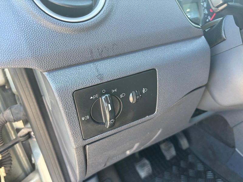 Ford Tourneo Connect 1.8 TDCi 66kW - fotka 13 z 23