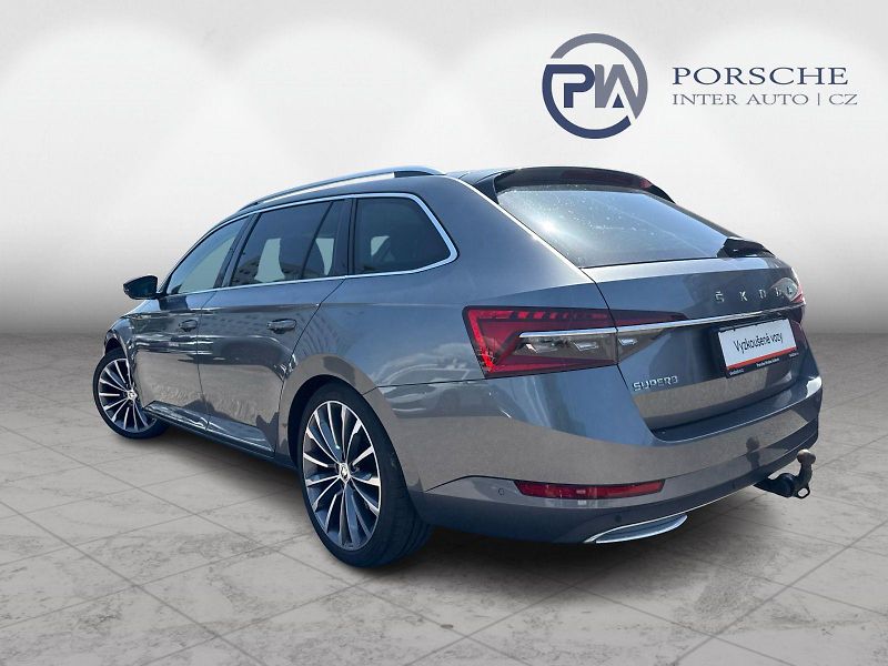 Škoda Superb L&K 2.0 TSI 140kw DSG Combi - fotka 7 z 27