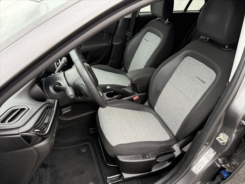 Fiat Tipo 1,6 MultiJet, Cross - fotka 9 z 19
