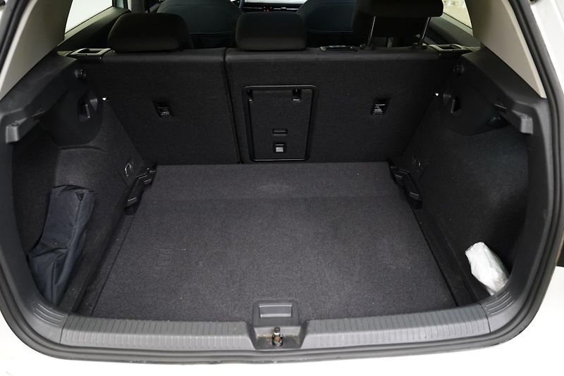 Volkswagen Golf - fotka 27 z 27