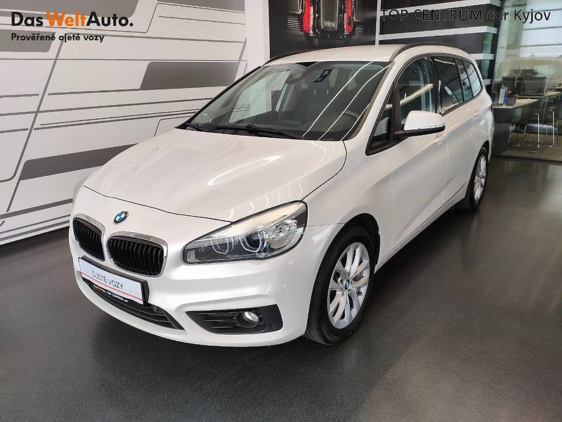 BMW Řada 2 (2017) 220i Gran Tourer (141kW/192k) - fotka 1 z 27