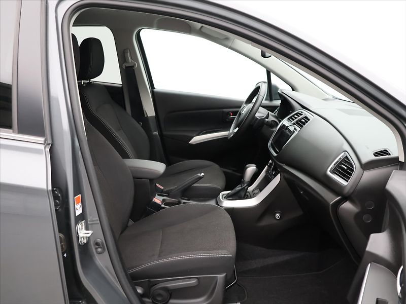 Suzuki SX4 S-Cross 1.4 BoosterJet 103kW Premium A - fotka 12 z 32