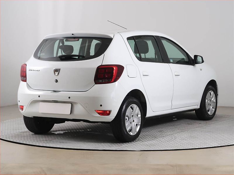 Dacia Sandero (2018) 1.0 SCe, Park. senzory - fotka 5 z 13