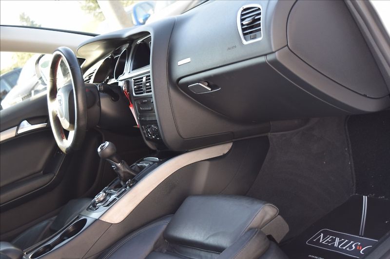 Audi A5 3,0 TDI 176KW S-LINE ALU SERVI - fotka 40 z 48
