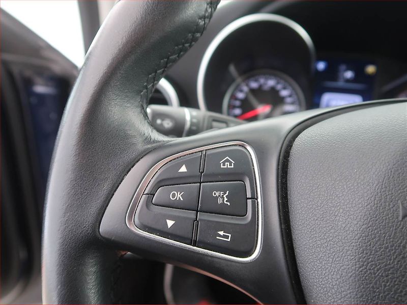 Mercedes-Benz Třídy C (2017) C 200 d, Automat, Serv.kniha - fotka 17 z 17