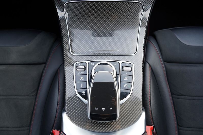 Mercedes-Benz Třídy C C43 AMG 4Matic/ČR/Performance - fotka 31 z 42