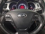Kia Ceed (2013) 1.6 CRDi, nová STK - náhled 15