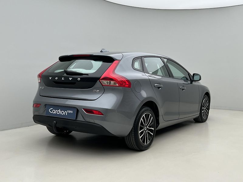 Volvo V40 D2 MOMENTUM MAN - fotka 12 z 38