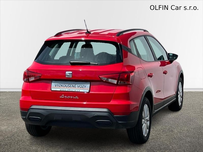 Seat Arona 1,0 TSi 70kW STYLE - fotka 2 z 23