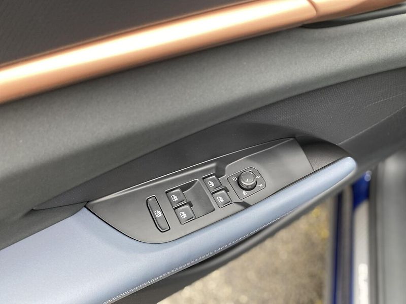 Cupra Terramar DSG 4WD 2,0 TSi 150 kW - fotka 11 z 27