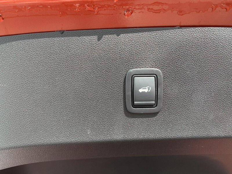 Renault 4 E-TECH (2025) Techno 150 k comfort range - fotka 8 z 15