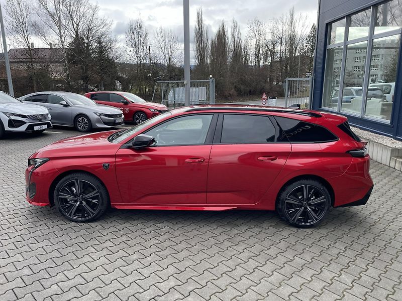 Peugeot 308 SW GT 1.5 BHDi 130k EAT8 - fotka 4 z 26