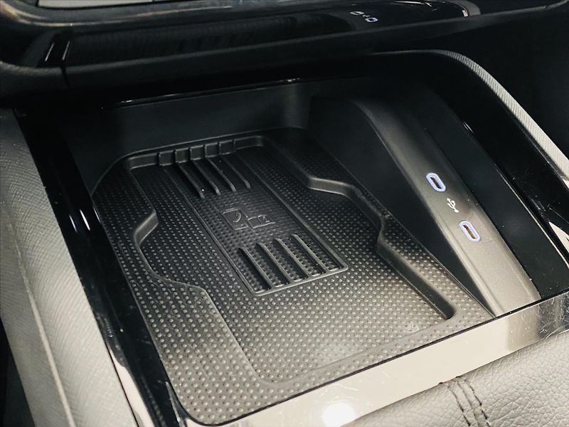 Škoda Scala 1,0 TSI 85kW Top Selection - fotka 18 z 27