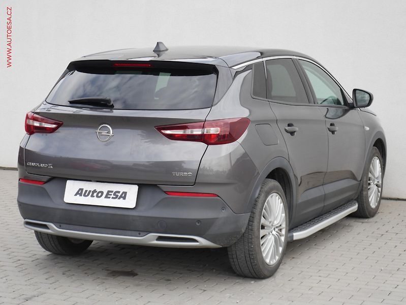 Opel Grandland X (2019) 1.2PT, 1.maj,ČR, navi, autoAC - fotka 4 z 17
