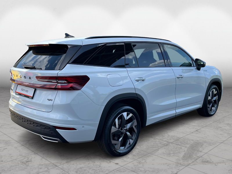 Škoda Kodiaq SPORTLINE 2.0TDI 142kW 4X4 - fotka 2 z 27