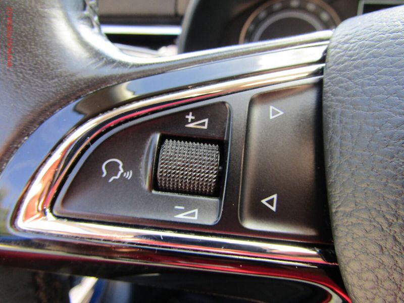 Škoda Scala (2019) 1.6TDI, ČR, Style, LED - fotka 15 z 25